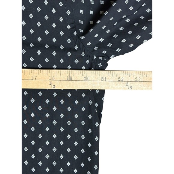 J. Lindeberg Button Down Shirt Slim Fit Men's Large Dani Black Print - Picture 9 of 9